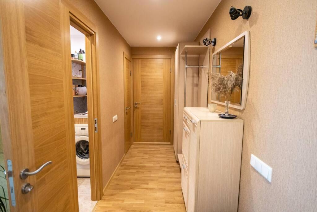 Beautiful & Spacious In * Валмиера